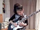 10岁日本萝莉精彩吉他演奏